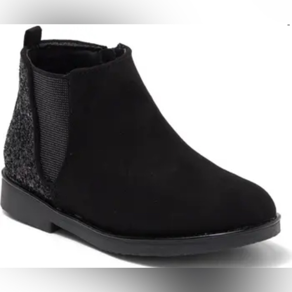 5/$25 🌟 ✨ Harper Canyon Kira Sparkle Chelsea Booties – Kids’ Size 9
